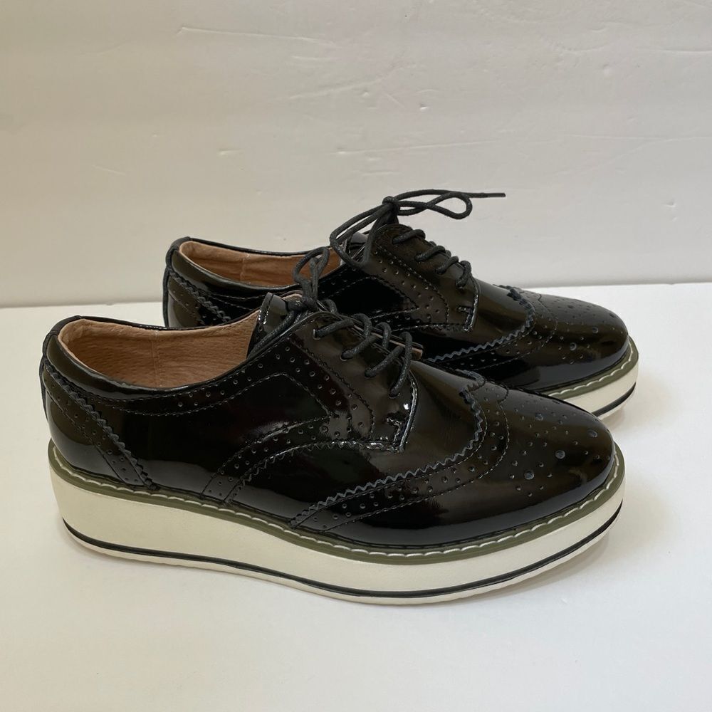 DADAWEN‎ PLATFORM WING TIP OXFORDS IN BLACK PATENT
